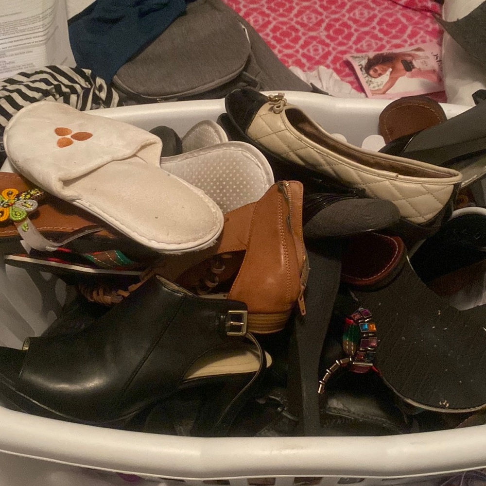 Bundle of flat wear, heals, sandals all in one